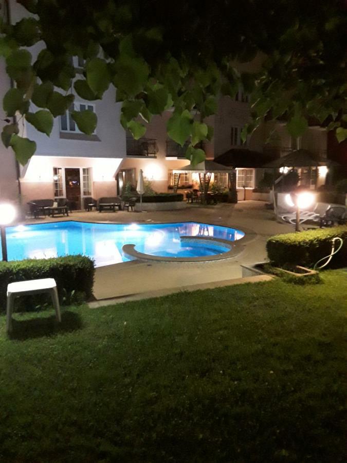 Hotel Bellaria Levico Terme Extérieur photo