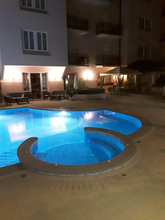 Hotel Bellaria Levico Terme Extérieur photo